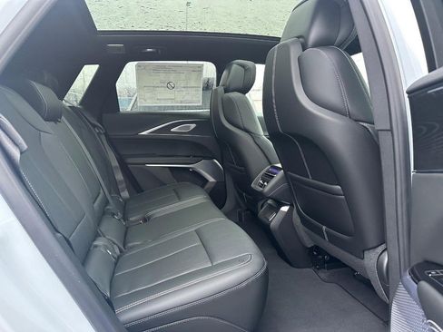 New 2026 Cadillac Lyriq Signature Sport image 5