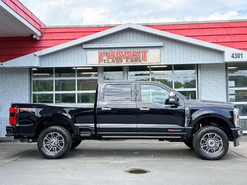 Used 2024 Ford F350 Limited w/ FX4 Off-Road Package AWD/4WD image 2