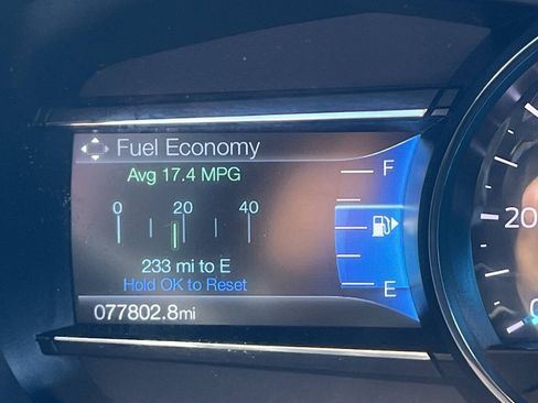 Used 2019 Ford Explorer Limited w/ Class III Trailer Tow Package AWD/4WD image 12