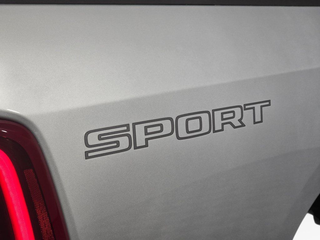New 2026 RAM 3500 Big Horn AWD/4WD image 34