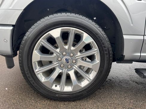 Used 2021 Ford F150 Limited image 17