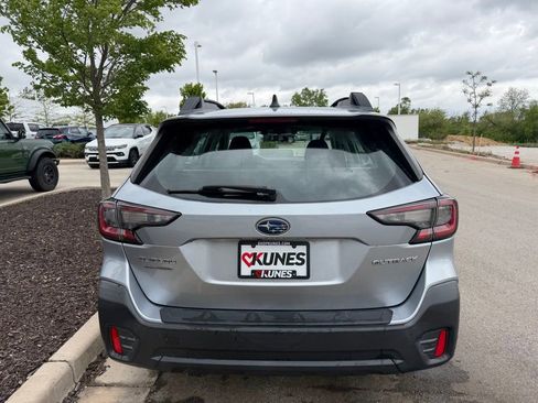 Used 2020 Subaru Outback AWD/4WD image 5