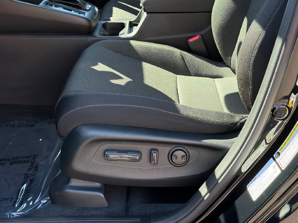 Used 2024 Honda CR-V EX image 15