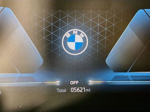 Used 2026 BMW X2 xDrive28i w/ Technology Package AWD/4WD image 13