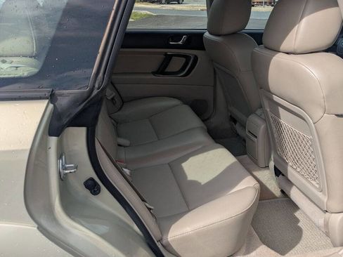 Used 2007 Subaru Outback 2.5i Limited image 30