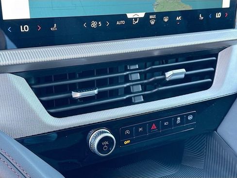 New 2026 Ford Explorer Active AWD/4WD image 11