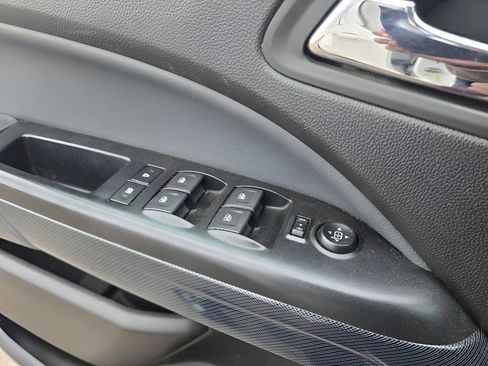 Used 2019 Chevrolet Colorado Z71 image 25