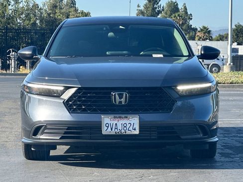 Used 2025 Honda Accord LX image 9