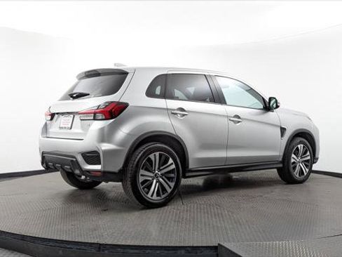 Used 2024 Mitsubishi Outlander Sport SE image 8