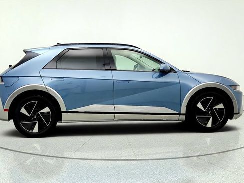 Used 2025 Hyundai Ioniq 5 Limited RWD image 4