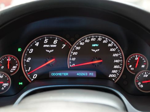 Used 2007 Chevrolet Corvette Coupe w/ Preferred Equipment Group image 61