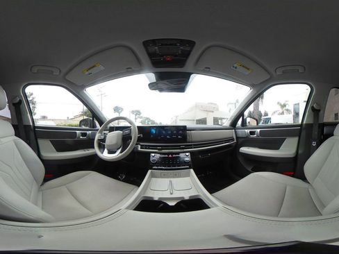 Used 2025 Hyundai Santa Fe SEL image 45