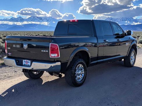 Used 2018 RAM 2500 Laramie w/ Snow Chief Group AWD/4WD image 6