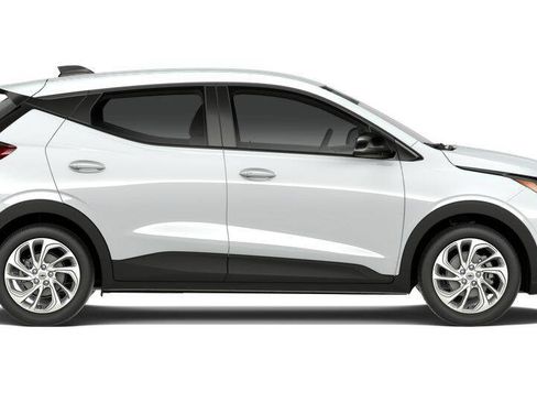 New 2027 Chevrolet Bolt LT image 4