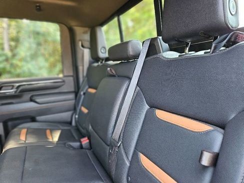 Used 2024 GMC Sierra 2500 AT4 w/ Technology Package image 27