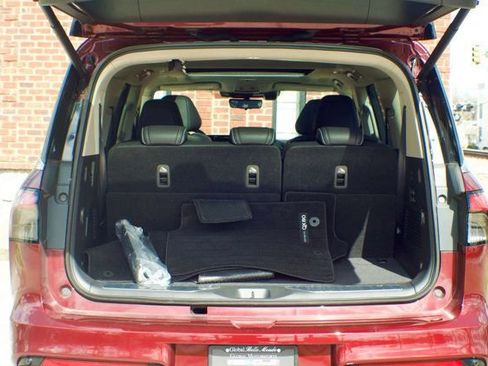 Used 2025 INFINITI QX80 Sensory image 58