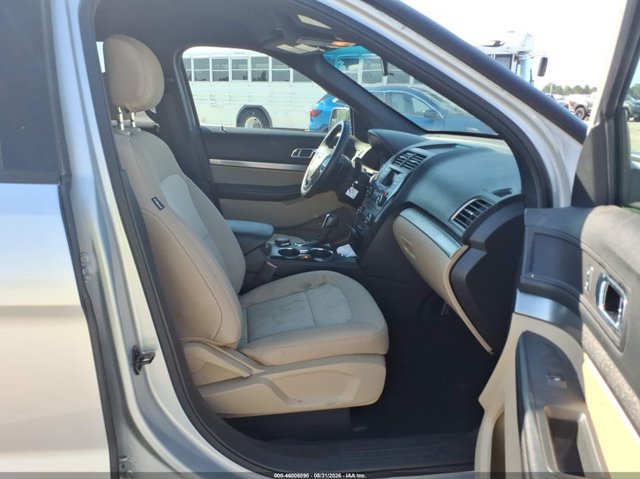 Used 2017 Ford Explorer 4WD image 4