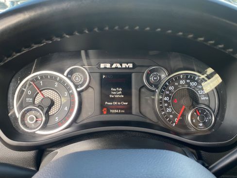 Used 2024 RAM 3500 Big Horn image 30