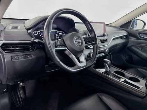 Used 2021 Nissan Altima 2.5 SR FWD image 22