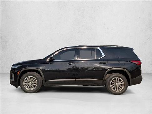 Used 2022 Chevrolet Traverse LT FWD image 8