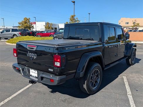 Used 2023 Jeep Gladiator Overland w/ Cold Weather Group image 6