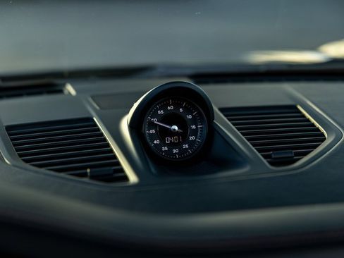 Certified 2024 Porsche 911 Carrera 4S image 45