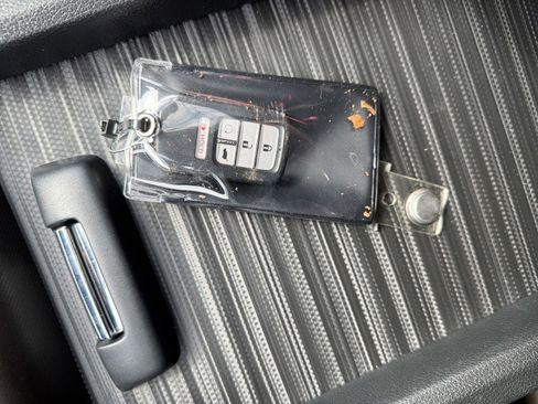 Used 2022 Honda Passport TrailSport image 35