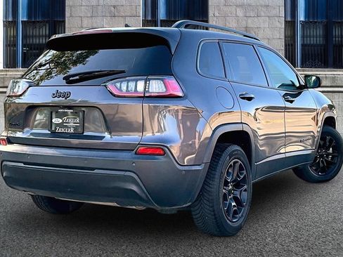 Used 2023 Jeep Cherokee Altitude Lux AWD/4WD image 11
