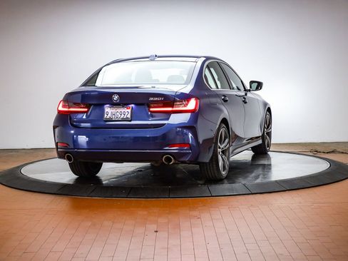 Certified 2024 BMW 330i Sedan w/ Convenience Package RWD image 5