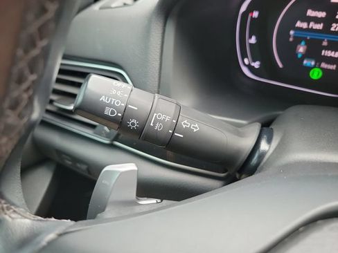 Used 2018 Honda Accord Sport image 28