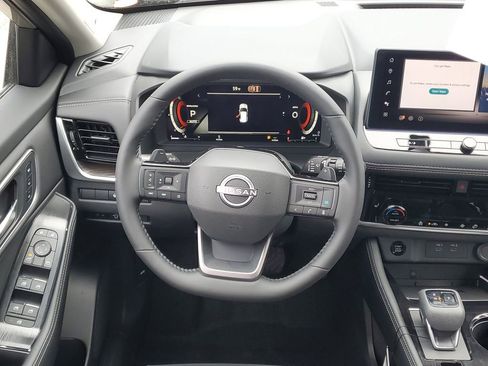New 2026 Nissan Rogue Platinum AWD/4WD image 26