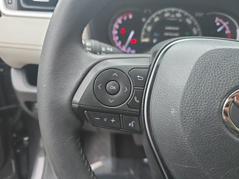 Used 2024 Toyota RAV4 XLE Premium FWD image 18