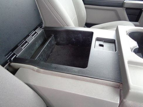 Used 2019 Ford F250 XLT w/ XLT Premium Package image 79