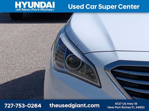 Used 2017 Hyundai Sonata SE FWD image 9