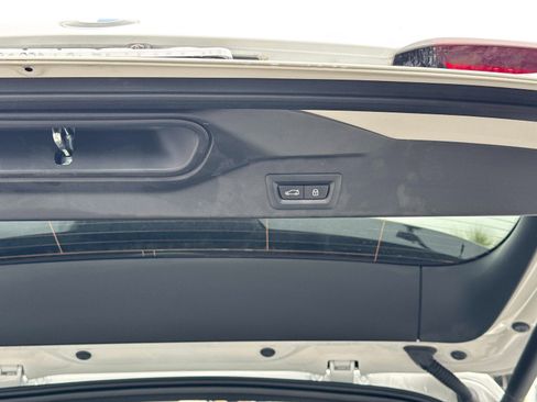 Used 2025 BMW X5 xDrive40i image 12