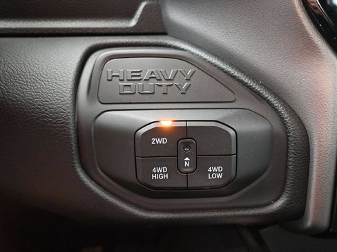 New 2026 RAM 2500 Big Horn AWD/4WD image 12