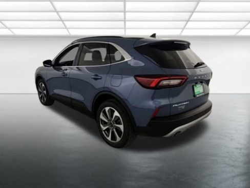 Used 2024 Ford Escape Platinum w/ Premium Technology Package image 6