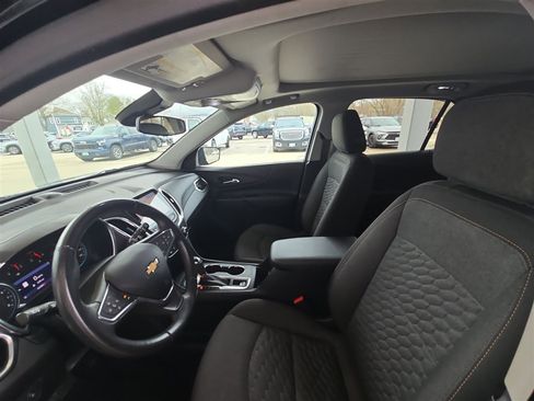 Used 2020 Chevrolet Equinox LT image 21