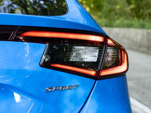 Used 2024 Honda Civic Sport image 13