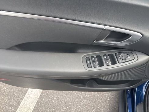 Used 2020 Hyundai Sonata SE w/ Cargo Package FWD image 18