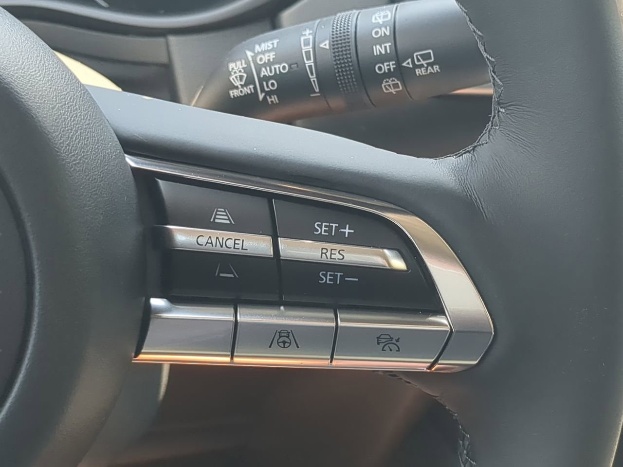 Certified 2025 MAZDA CX-50 AWD 2.5 Turbo w/ Premium Pkg image 10