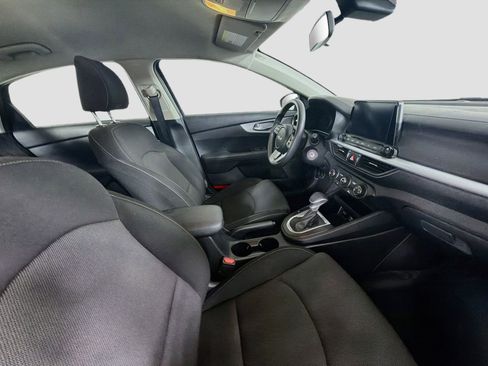 Used 2024 Kia Forte LXS FWD image 28