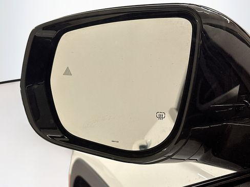 Used 2023 Jeep Grand Cherokee Altitude image 16