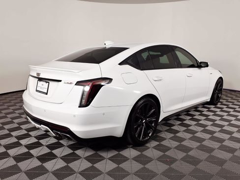 Used 2021 Cadillac CT5 V w/ Premium Package RWD image 4