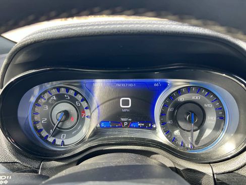 Used 2023 Chrysler 300 S w/ Comfort Group image 15