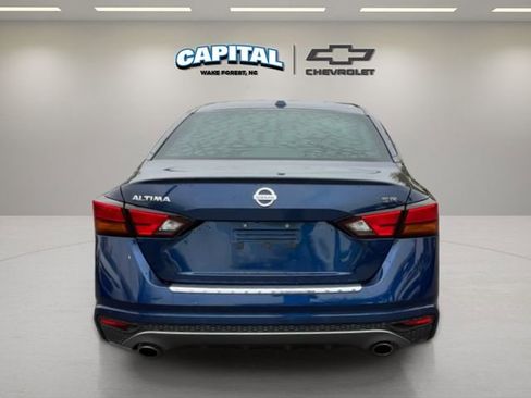 Used 2022 Nissan Altima 2.5 SR image 4