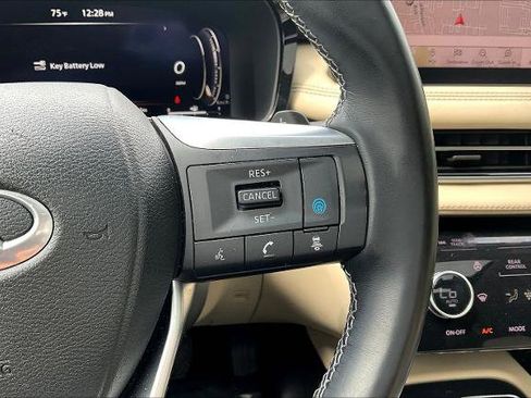 Certified 2023 INFINITI QX60 Sensory w/ Vision Package AWD/4WD image 12