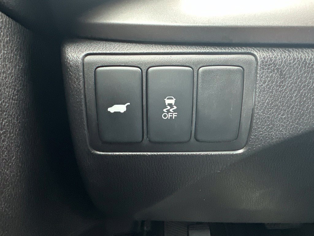 Used 2015 Acura RDX w/ Technology Package AWD/4WD image 40