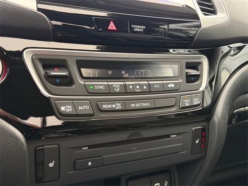 Used 2020 Honda Ridgeline RTL-E image 16