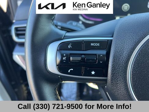 Certified 2025 Kia Sportage EX w/ Premium Package image 31